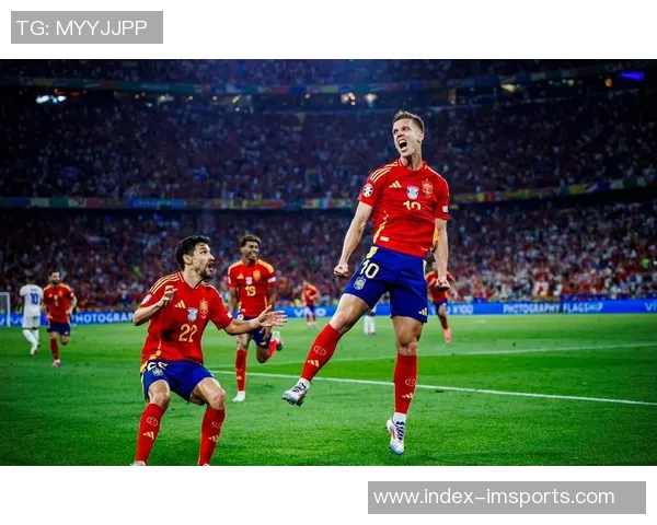 追寻足球大满贯的荣耀之路探秘世界顶级赛事的传奇与梦想 追寻足球大满贯的荣耀之路探秘世界顶级赛事的传奇与梦想